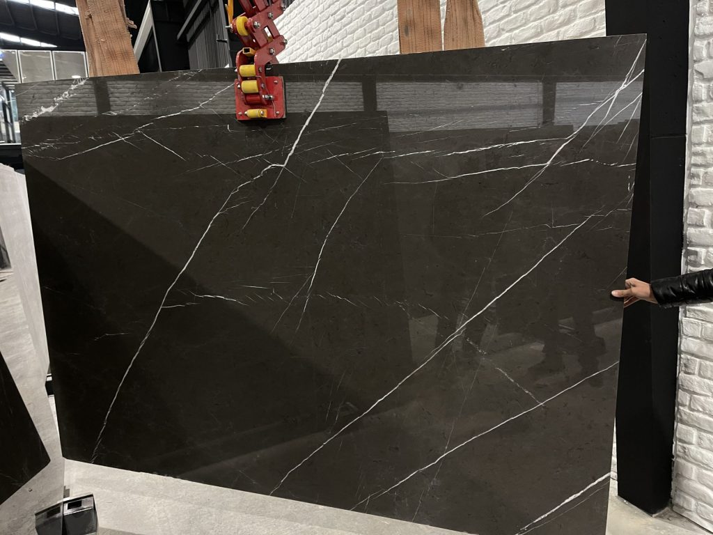 مرمریت خاکستری سنگ لاشتر